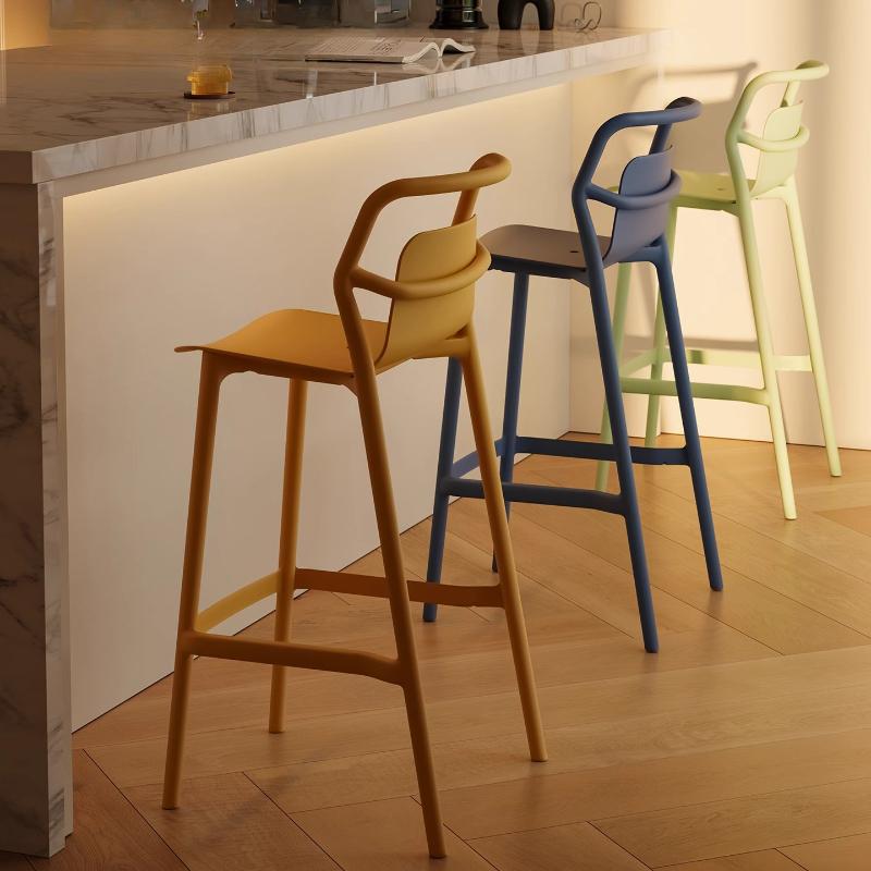 Commercial Kitchen Design - Bancos de bar estilo designer, cadeiras